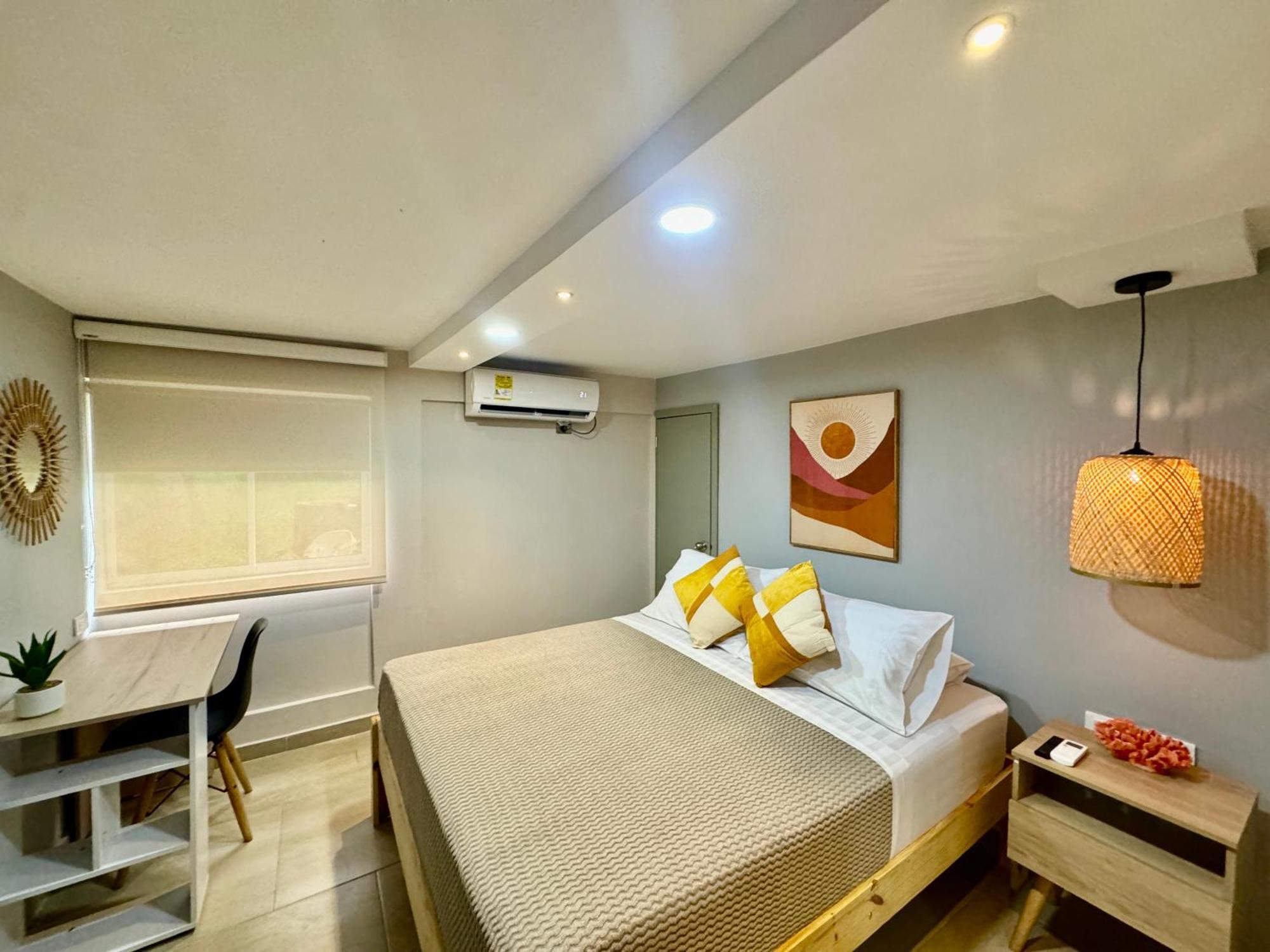 مبيت وإفطار Providencia  Colorful Garden House المظهر الخارجي الصورة